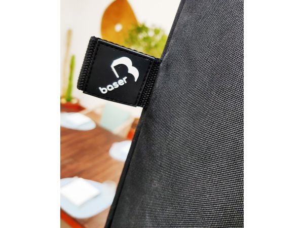 Baser Supreme Cantilever Cover