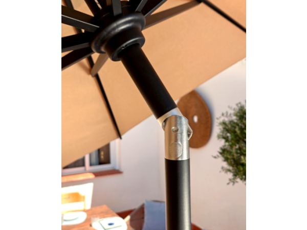 Baser Original Patio Umbrella with Crank